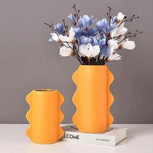 Curvy Flower Vase Orange Color