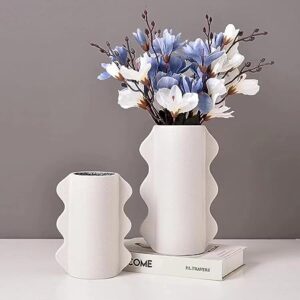 White Curvy Flower Vase